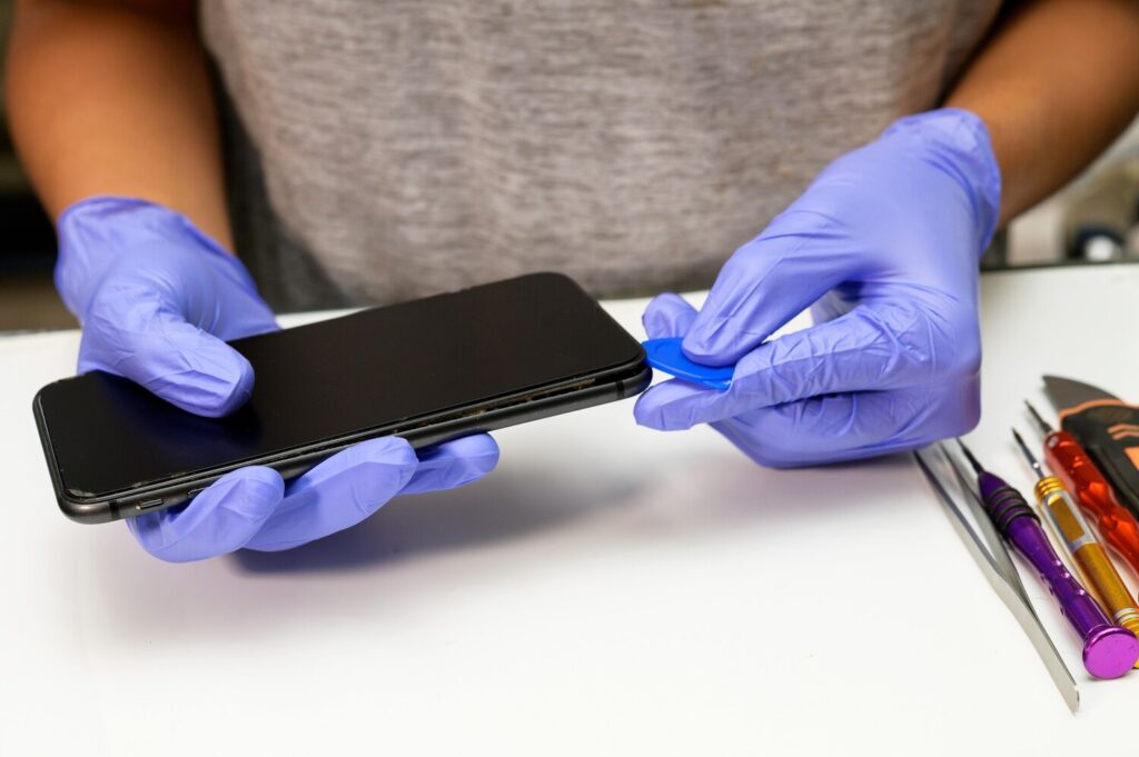 Mobile phone repair 35534 637
